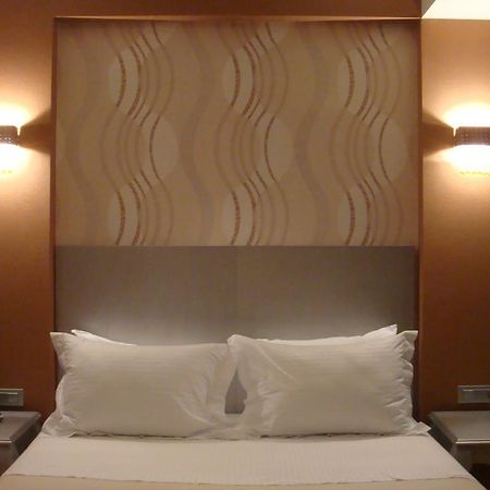 Odyssey Hotel & Spa Ajía Effimía Kültér fotó