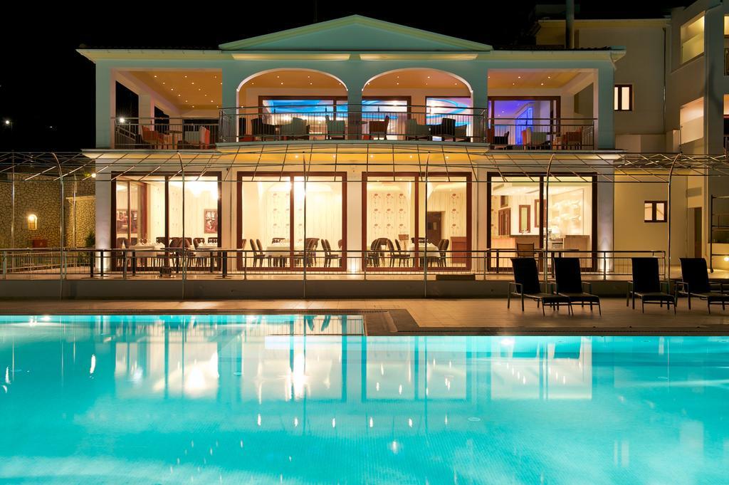 Odyssey Hotel & Spa Ajía Effimía Kültér fotó