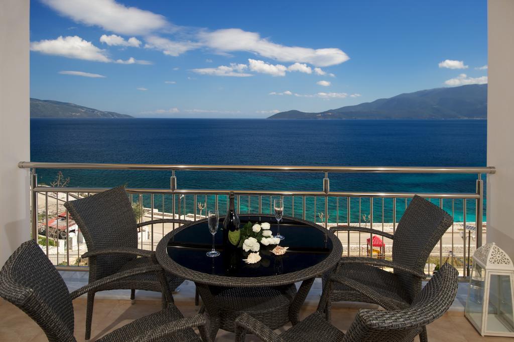 Odyssey Hotel & Spa Ajía Effimía Kültér fotó
