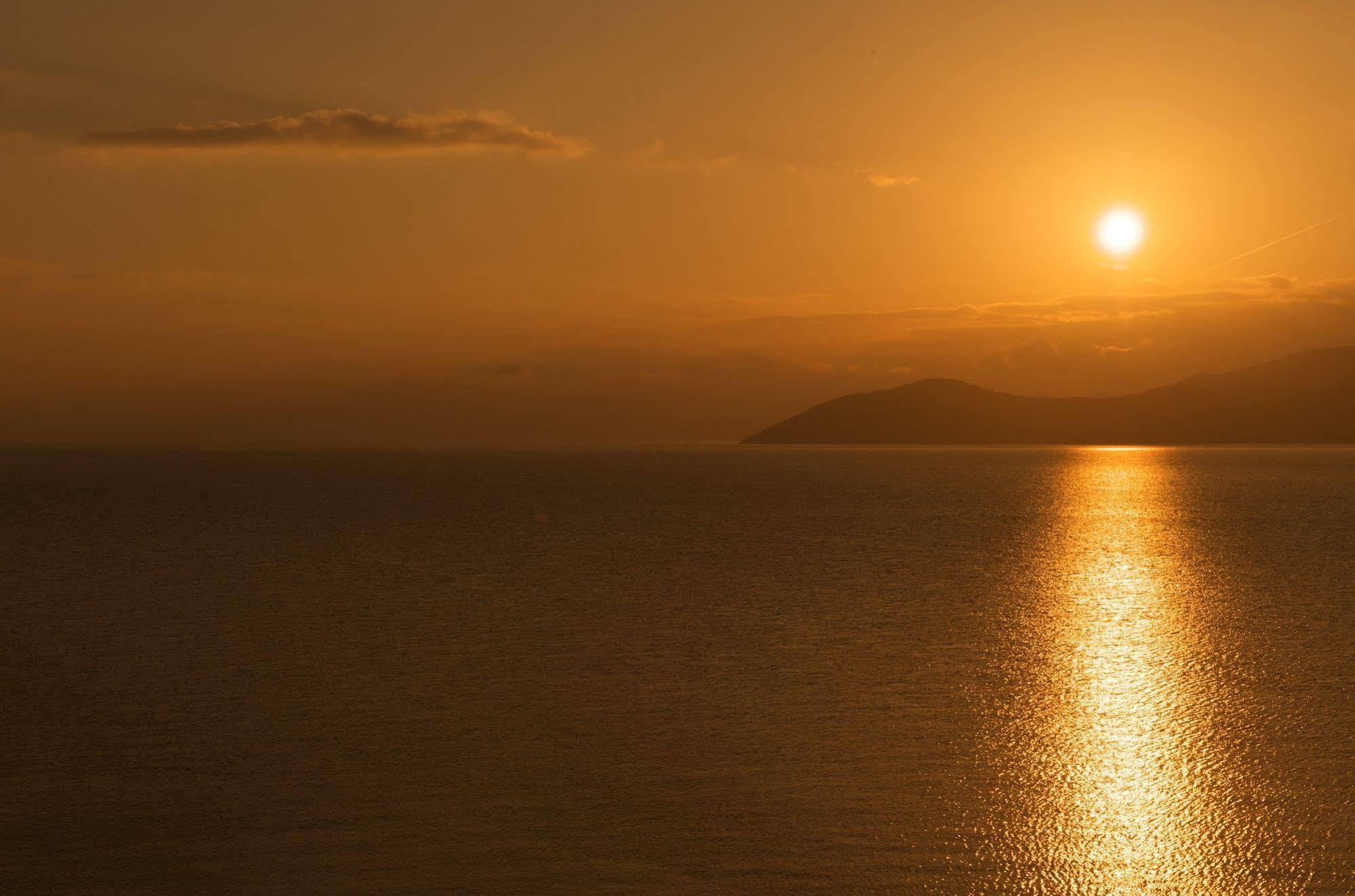 Odyssey Hotel & Spa Ajía Effimía Kültér fotó