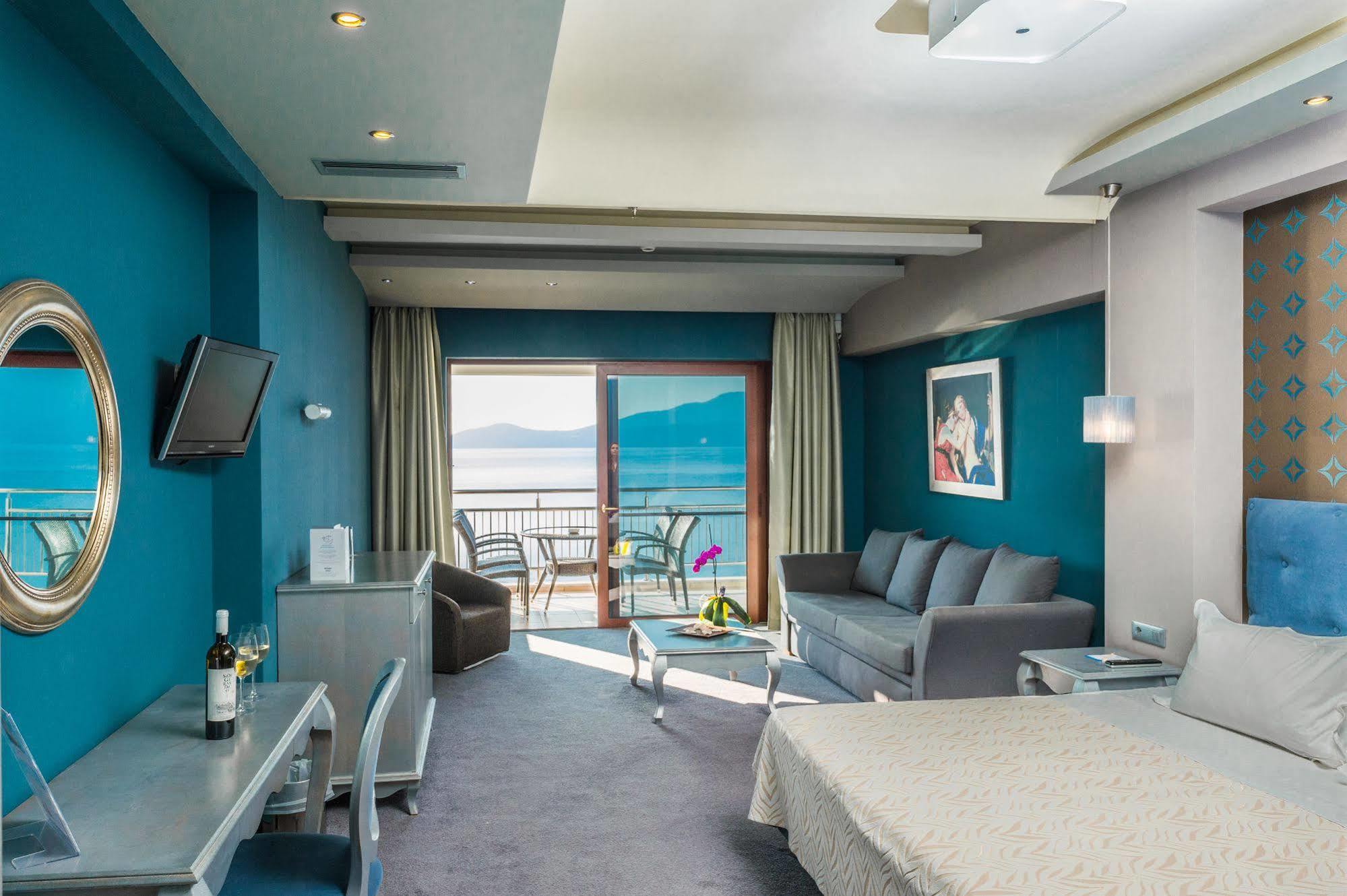 Odyssey Hotel & Spa Ajía Effimía Kültér fotó
