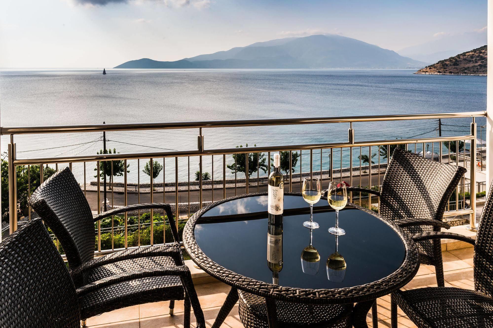 Odyssey Hotel & Spa Ajía Effimía Kültér fotó