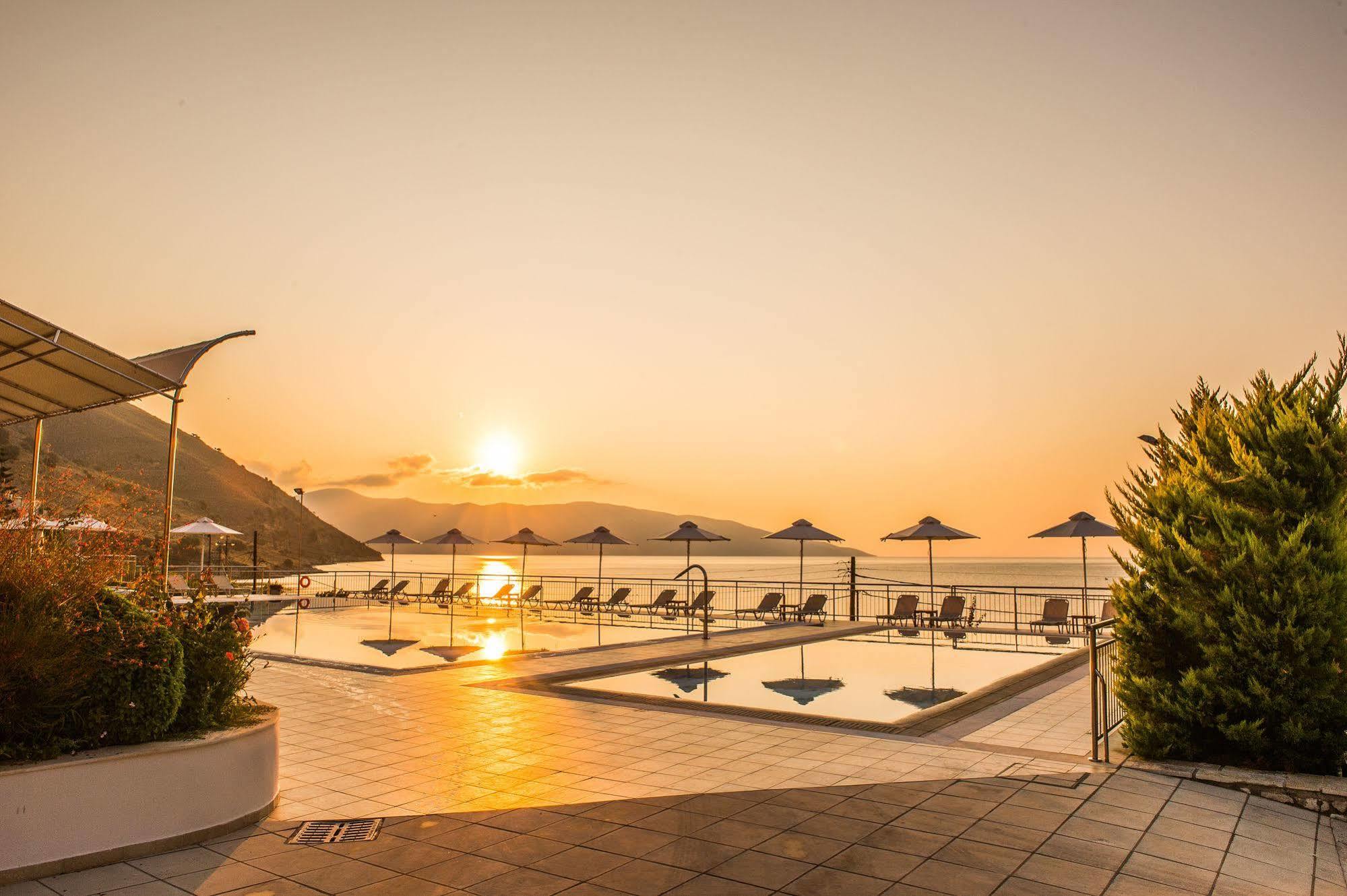 Odyssey Hotel & Spa Ajía Effimía Kültér fotó
