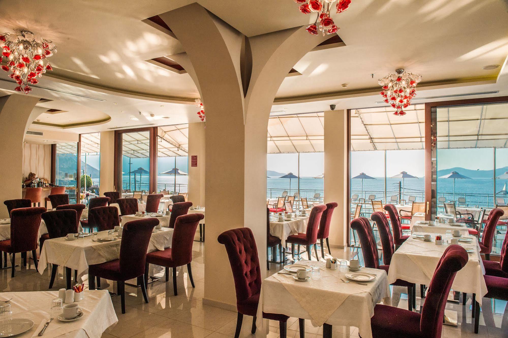 Odyssey Hotel & Spa Ajía Effimía Kültér fotó